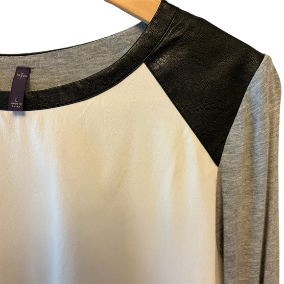 NYDJ Gray/White/Black Faux Leather Accent Raglan L/S Top, Womens size Large - Picture 5 of 11